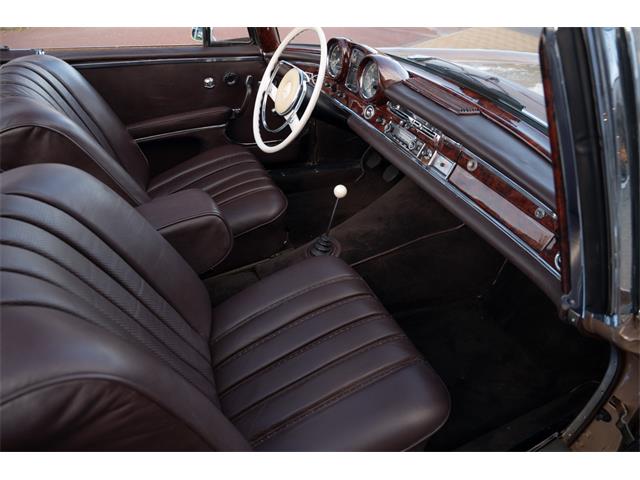 1963 Mercedes-Benz 220 (CC-2105659) for sale in Katwijk, Netherlands