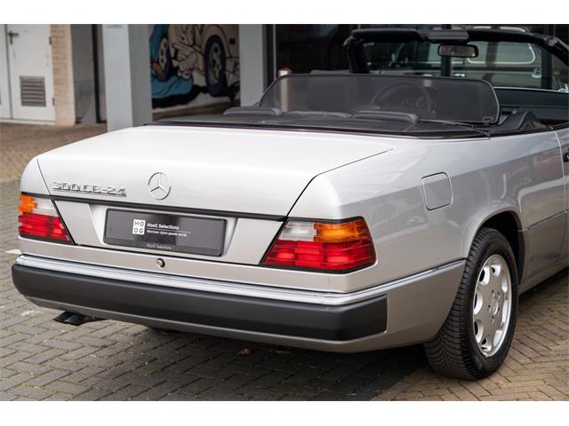 1994 Mercedes-Benz 300 (CC-2105679) for sale in Katwijk, Netherlands