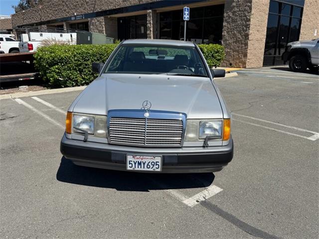 1988 Mercedes-Benz 300 (CC-2100572) for sale in Spring Valley, California