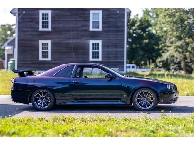 1999 Nissan Skyline (CC-2100593) for sale in New Salem, Massachusetts