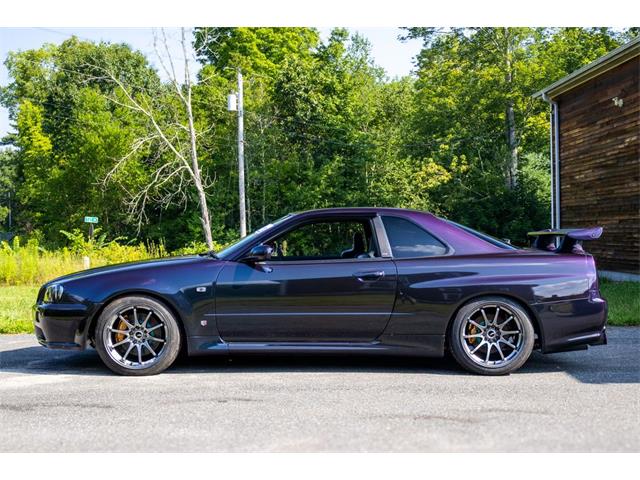 1999 Nissan Skyline (CC-2100593) for sale in New Salem, Massachusetts