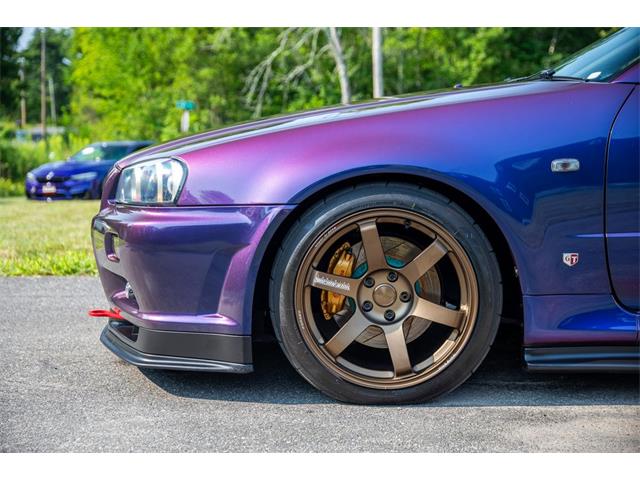 1999 Nissan Skyline (CC-2100594) for sale in New Salem, Massachusetts