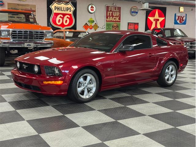 2005 Ford Mustang (CC-2106020) for sale in Greensboro, North Carolina