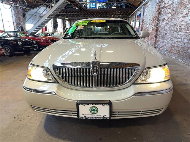 2007 Lincoln Town Car (CC-2106027) for sale in Reading, Pennsylvania