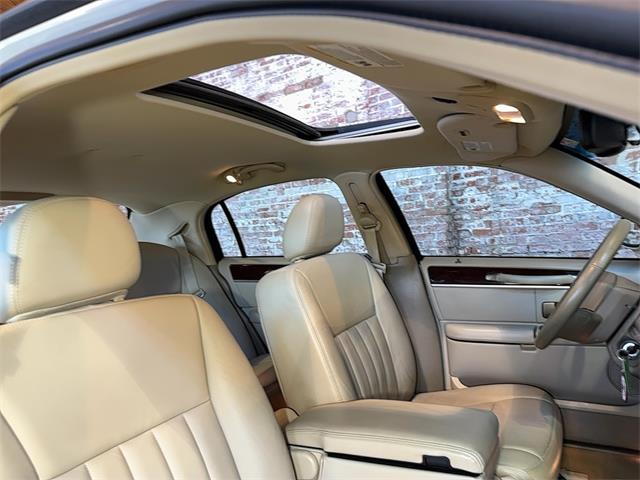 2007 Lincoln Town Car (CC-2106027) for sale in Reading, Pennsylvania