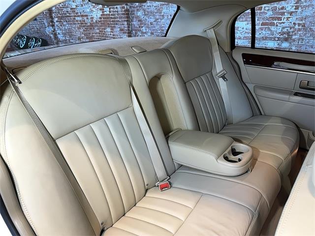 2007 Lincoln Town Car (CC-2106027) for sale in Reading, Pennsylvania