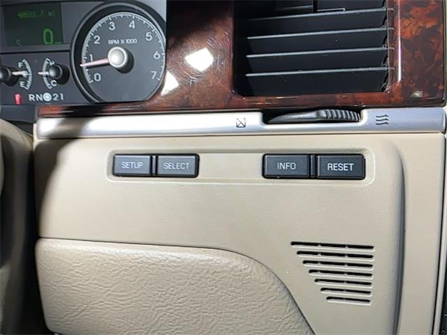 2007 Lincoln Town Car (CC-2106027) for sale in Reading, Pennsylvania