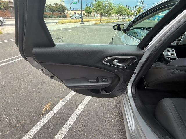 2016 Chrysler 200 (CC-2106037) for sale in El Cajon, California