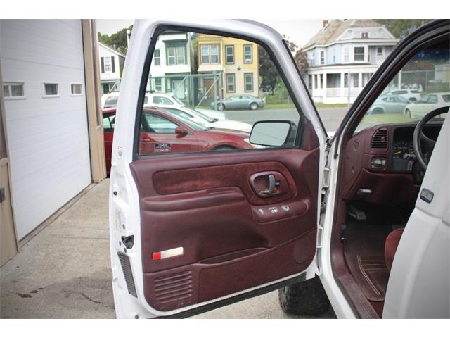 1998 GMC Sierra (CC-2106343) for sale in Saratoga Springs, New York