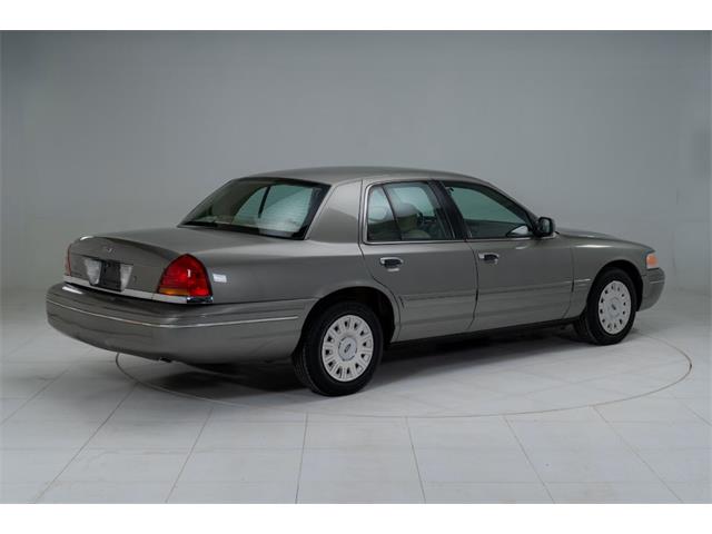 2003 Ford Crown Victoria (CC-2106362) for sale in Saratoga Springs, New York