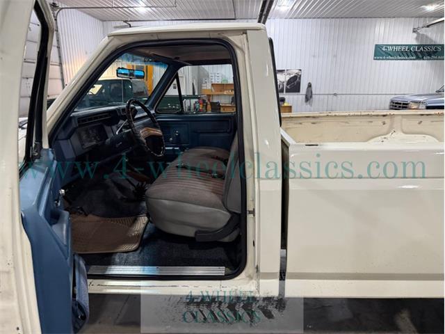 1985 Ford F250 (CC-2106543) for sale in Holland , Michigan