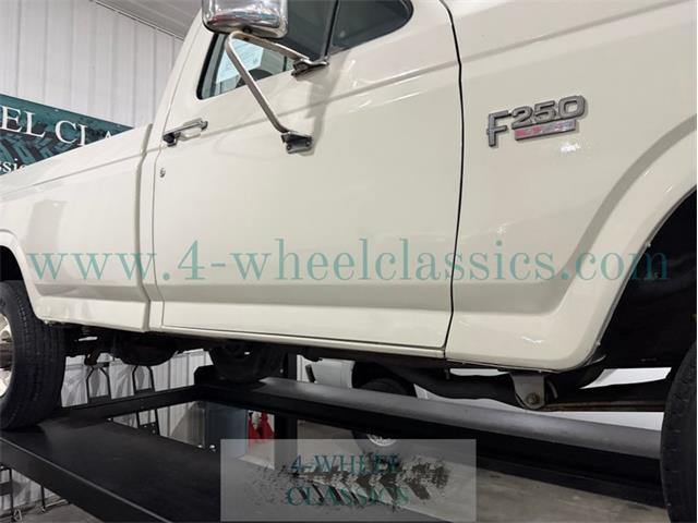 1985 Ford F250 (CC-2106543) for sale in Holland , Michigan