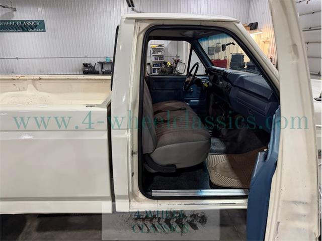 1985 Ford F250 (CC-2106543) for sale in Holland , Michigan