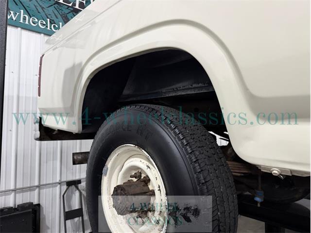 1985 Ford F250 (CC-2106543) for sale in Holland , Michigan