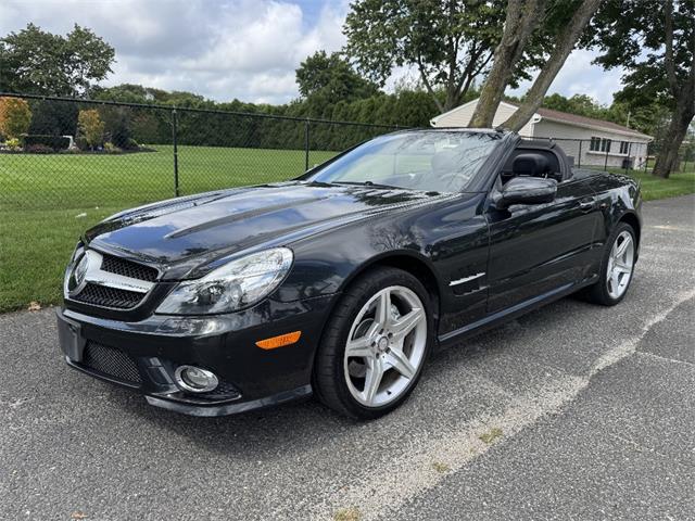 2011 Mercedes-Benz SL-Class (CC-2106549) for sale in Saratoga Springs, New York