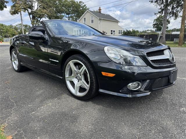 2011 Mercedes-Benz SL-Class (CC-2106549) for sale in Saratoga Springs, New York