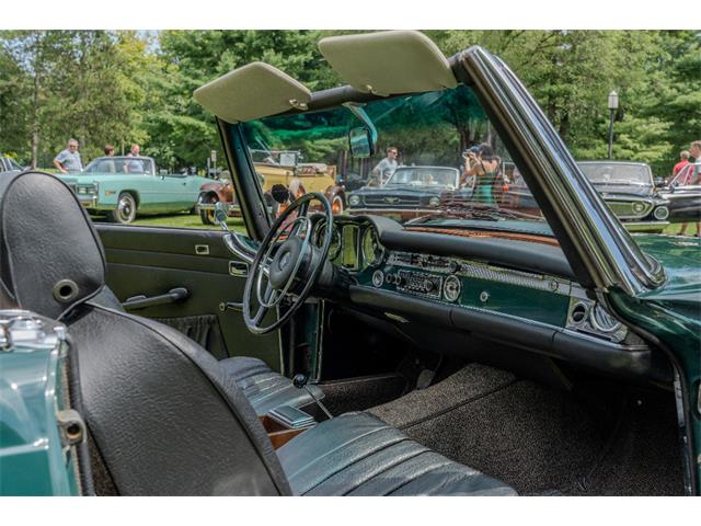 1970 Mercedes-Benz 280SL (CC-2106709) for sale in Saratoga Springs, New York