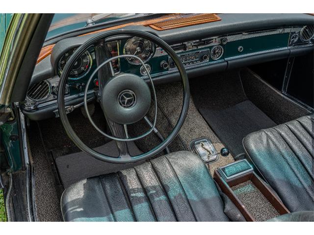 1970 Mercedes-Benz 280SL (CC-2106709) for sale in Saratoga Springs, New York