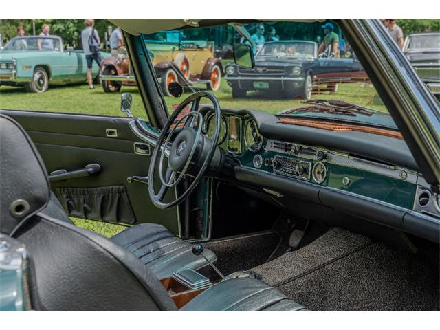 1970 Mercedes-Benz 280SL (CC-2106709) for sale in Saratoga Springs, New York