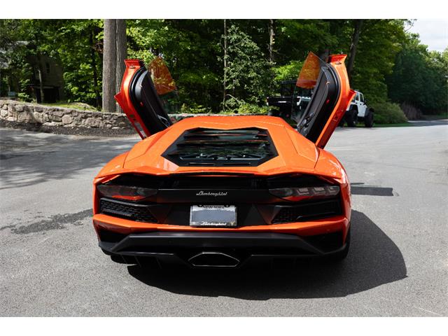 2018 Lamborghini Aventador (CC-2106735) for sale in Saratoga Springs, New York