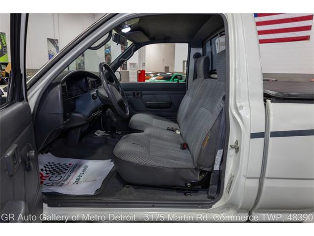 1995 Toyota Pickup (CC-2106797) for sale in Kentwood, Michigan