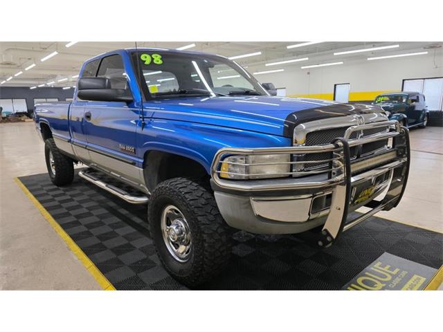 1998 Dodge Ram 2500 (CC-2106819) for sale in Mankato, Minnesota