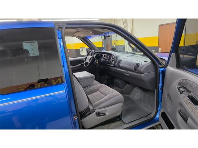 1998 Dodge Ram 2500 (CC-2106819) for sale in Mankato, Minnesota