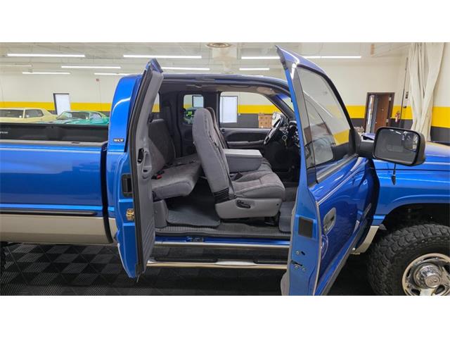 1998 Dodge Ram 2500 (CC-2106819) for sale in Mankato, Minnesota