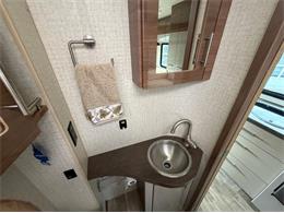 2017 Winnebago Adventurer (CC-2106888) for sale in Columbus, Ohio