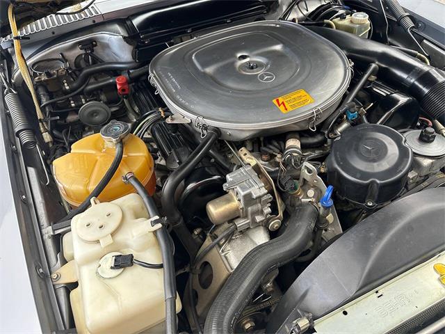1988 Mercedes-Benz 560 (CC-2106916) for sale in McDonald, Pennsylvania