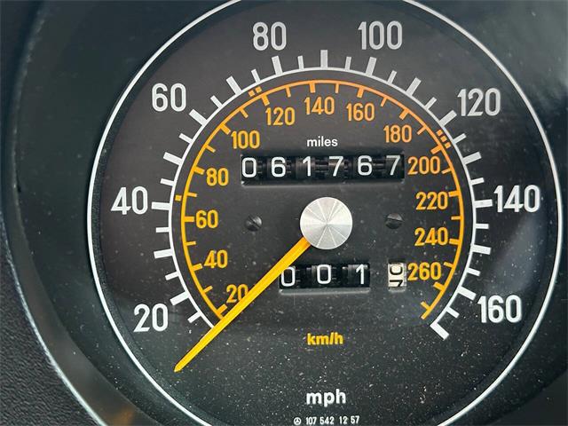 1988 Mercedes-Benz 560 (CC-2106916) for sale in McDonald, Pennsylvania