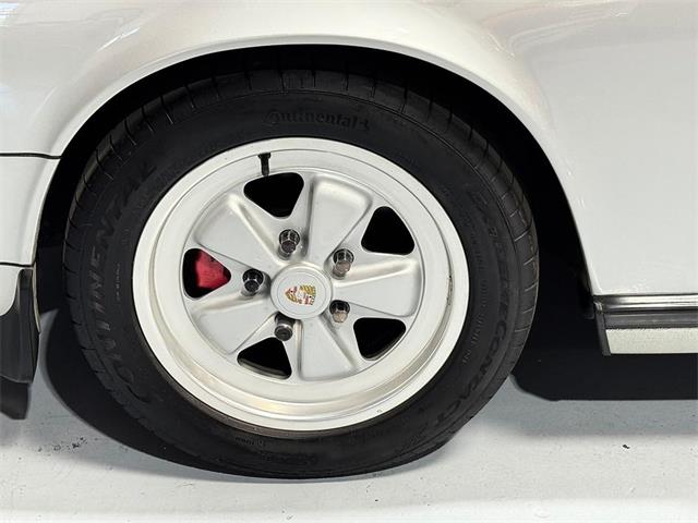 1989 Porsche 911 Carrera (CC-2106918) for sale in Palm Desert , California