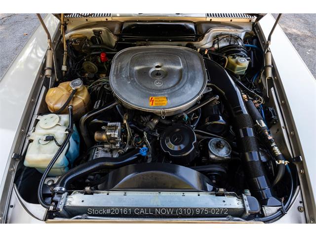 1988 Mercedes-Benz 560SL (CC-2107033) for sale in Beverly Hills, California