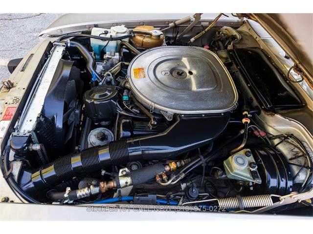 1988 Mercedes-Benz 560SL (CC-2107033) for sale in Beverly Hills, California