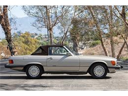 1988 Mercedes-Benz 560SL (CC-2107033) for sale in Beverly Hills, California
