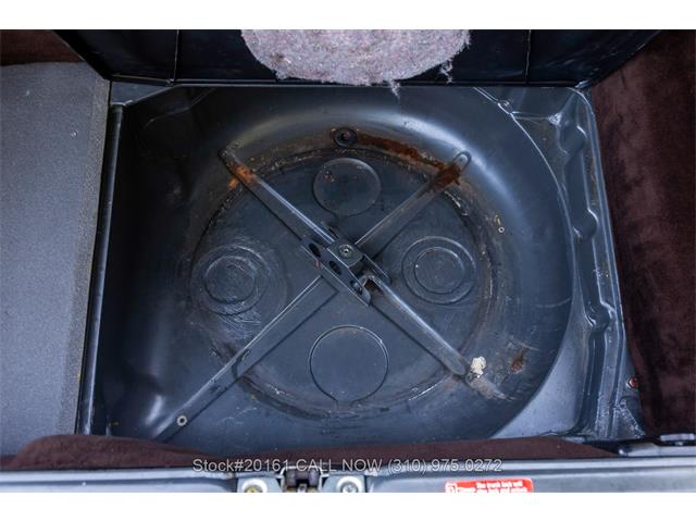 1988 Mercedes-Benz 560SL (CC-2107033) for sale in Beverly Hills, California