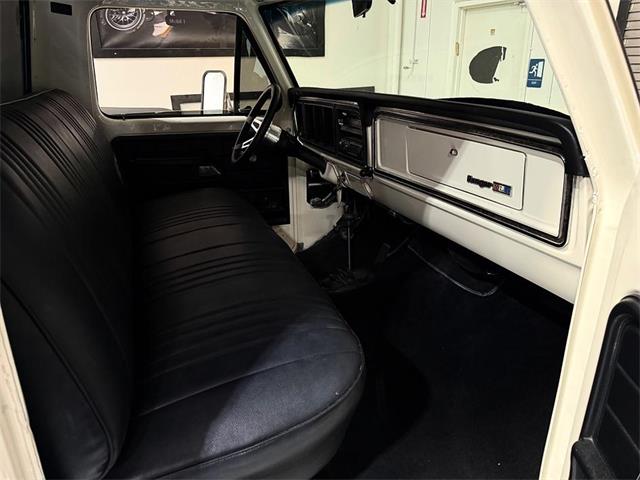 1975 Ford F250 (CC-2107255) for sale in Palm Desert , California