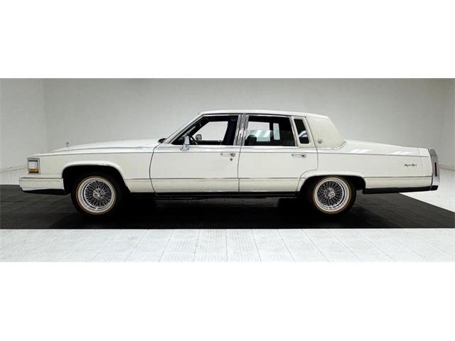 1992 Cadillac Brougham (CC-2107353) for sale in Morgantown, Pennsylvania