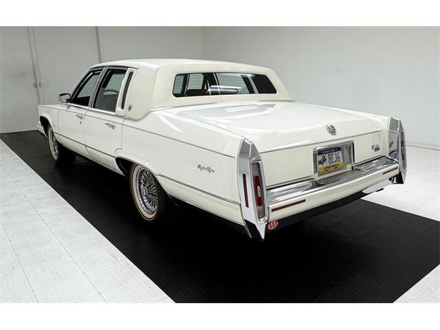 1992 Cadillac Brougham (CC-2107353) for sale in Morgantown, Pennsylvania