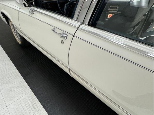 1992 Cadillac Brougham (CC-2107353) for sale in Morgantown, Pennsylvania