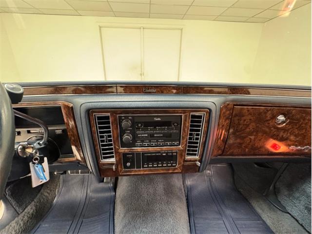 1992 Cadillac Brougham (CC-2107353) for sale in Morgantown, Pennsylvania