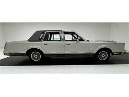 1986 Lincoln Town Car (CC-2107357) for sale in Morgantown, Pennsylvania