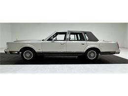1986 Lincoln Town Car (CC-2107357) for sale in Morgantown, Pennsylvania