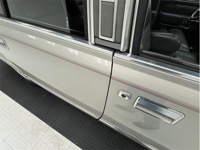 1986 Lincoln Town Car (CC-2107357) for sale in Morgantown, Pennsylvania