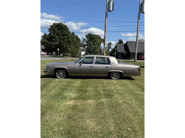 1983 Cadillac Brougham (CC-2107584) for sale in Saratoga Springs, New York