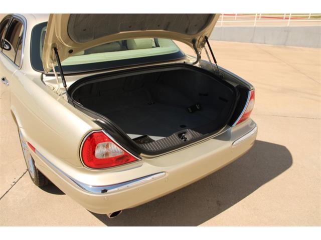 2006 Jaguar XJ8 (CC-2107585) for sale in Grapevine, Texas