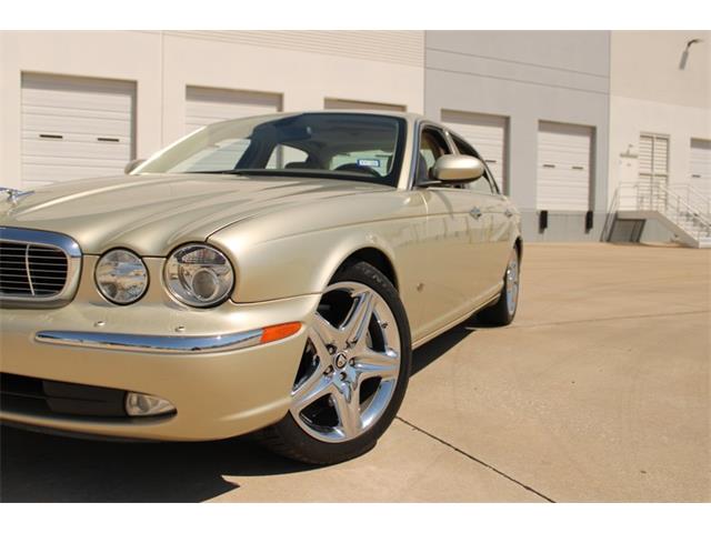 2006 Jaguar XJ8 (CC-2107585) for sale in Grapevine, Texas