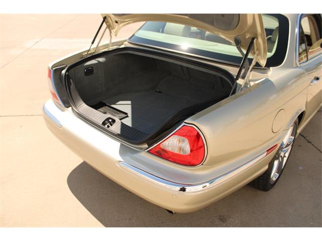 2006 Jaguar XJ8 (CC-2107585) for sale in Grapevine, Texas