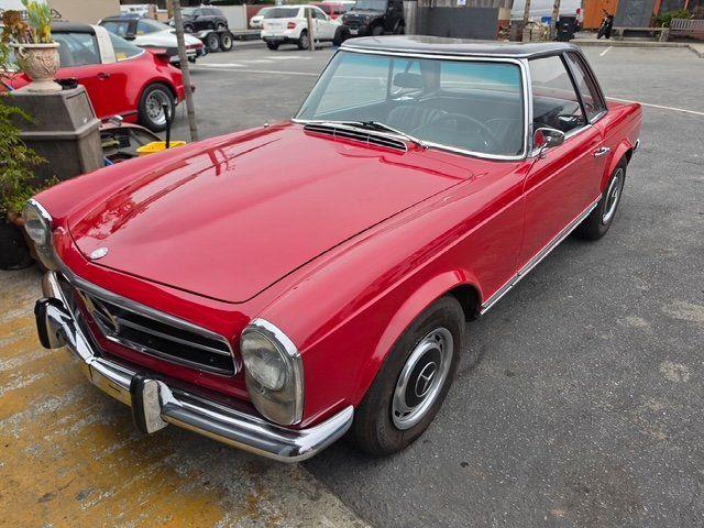 1966 Mercedes-Benz 230SL (CC-2107597) for sale in Cadillac, Michigan