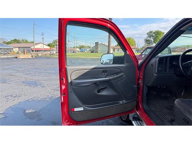 2005 GMC Sierra 3500 (CC-2100076) for sale in North Canton, Ohio